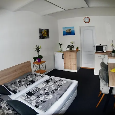 Apartment Na Utesu Jindrichuv Hradec