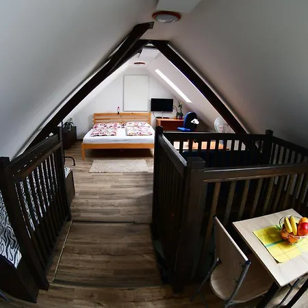 Na Utesu Apartment *