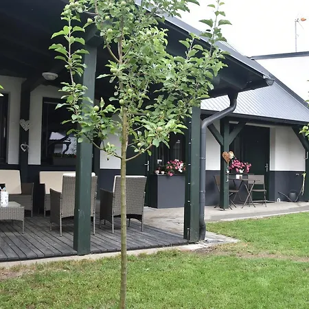 Apartment Na Utesu