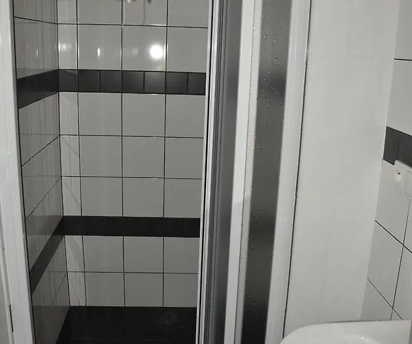 Na Utesu 公寓